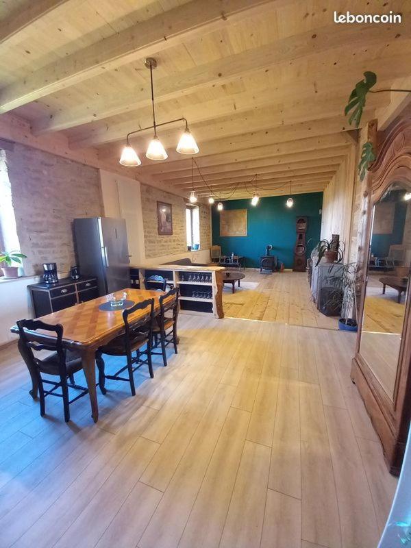Appartement de charme dans une maison isolée Presilly  Exterior foto