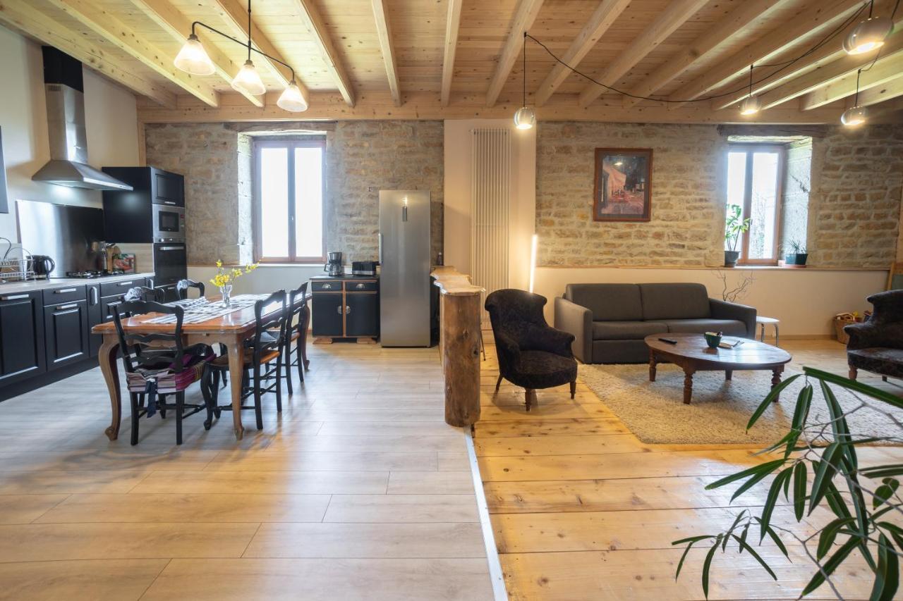 Appartement de charme dans une maison isolée Presilly  Exterior foto